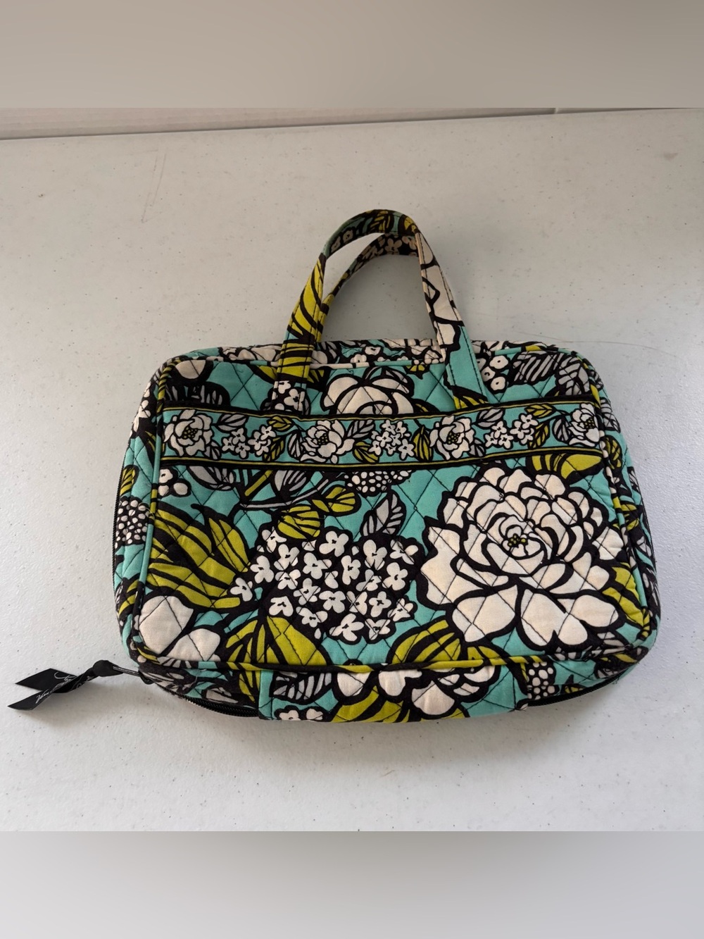 Vera Bradley Island Blooms Good Book Cover Bible Case - Picture 2 of 6